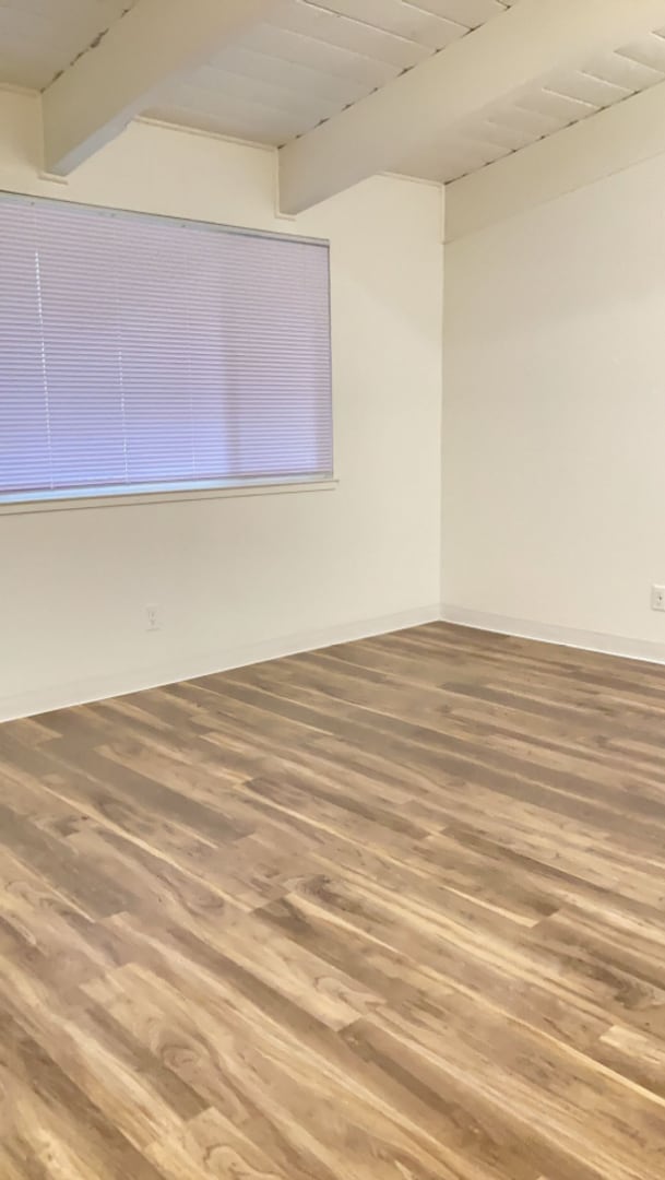 Interior Photo - Lassen Villa Apartments