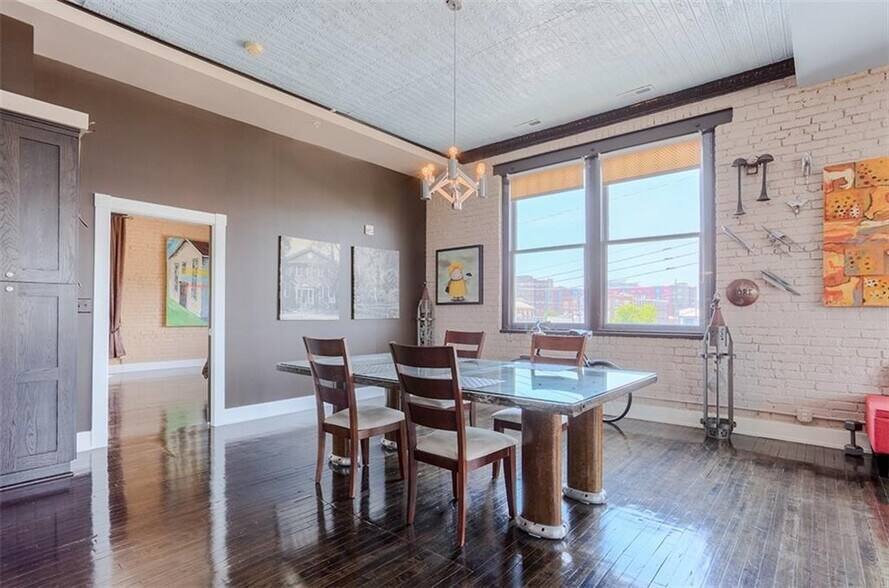 Dining Area - 612 Hull St