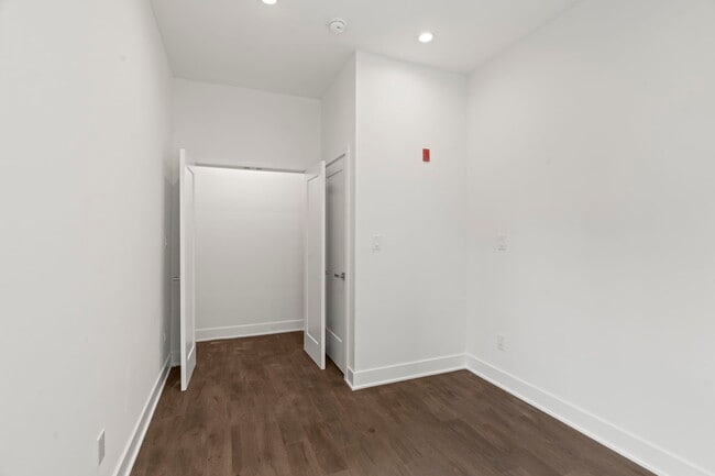 Building Photo - 1244 S 20th St