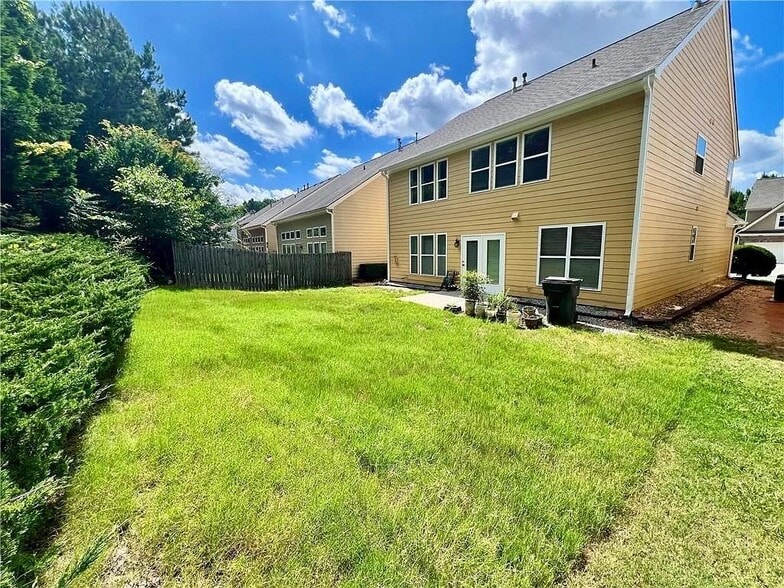 Building Photo - 2549 Worrall Hill Way