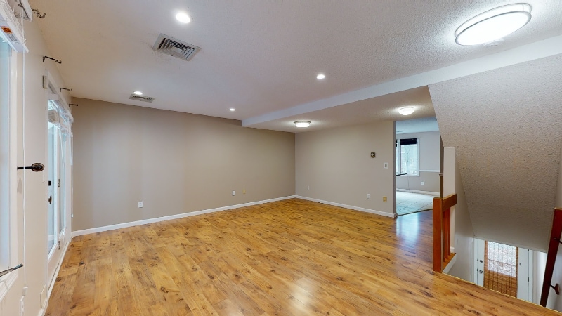 Building Photo - 84 Songbird Ln