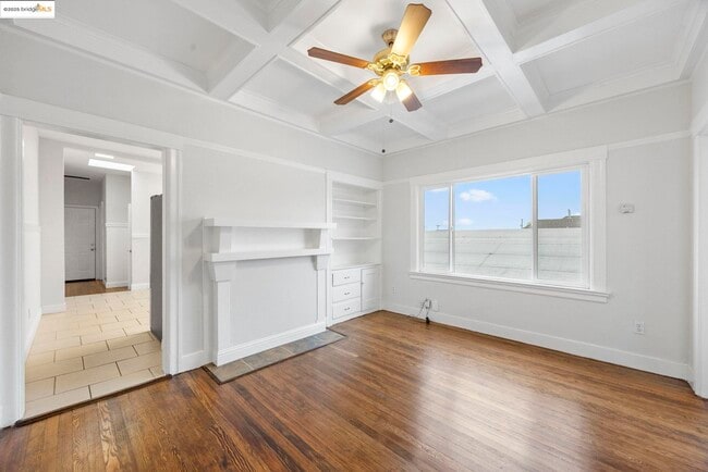 Building Photo - 685 37th St