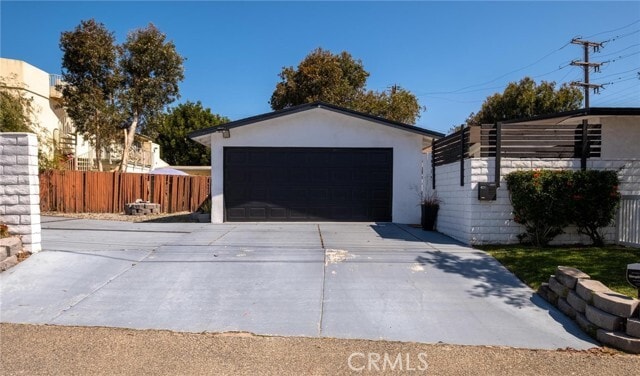Building Photo - 401 Flagler Ln