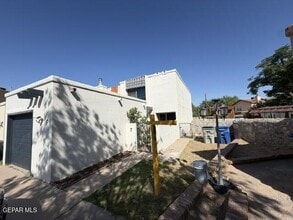 Building Photo - 191 Mulberry Ave