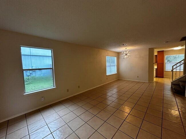 Building Photo - 6106 La Naranja Ln