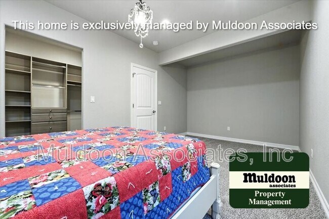 Building Photo - 13569 Park Meadows Dr