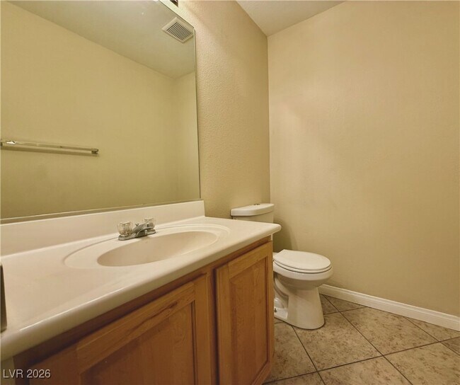 Building Photo - 10256 Missouri Meadows St