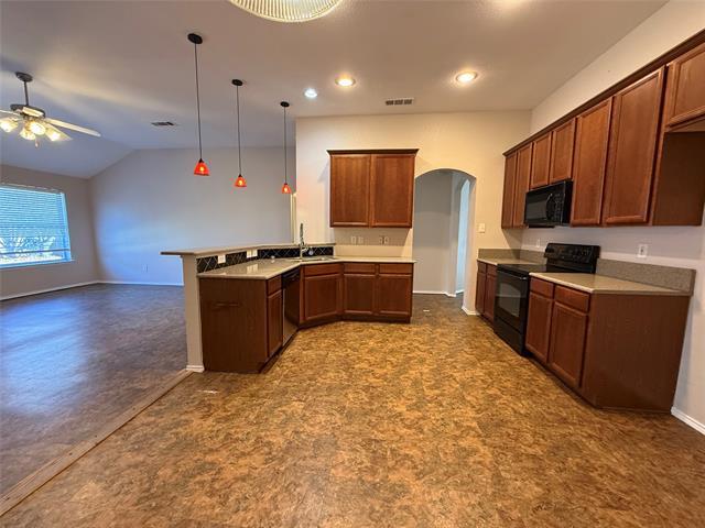 Building Photo - 5317 Malibu St