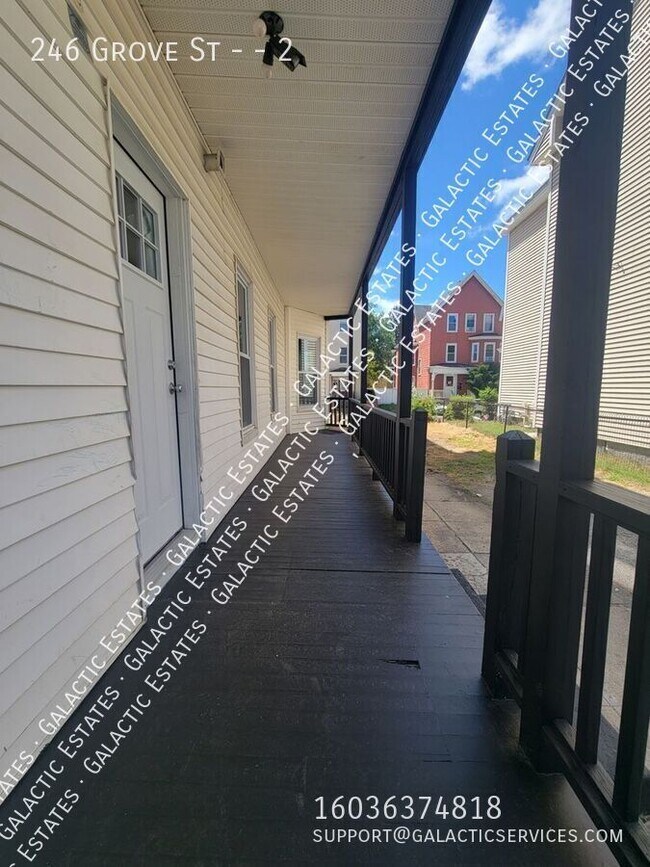 Building Photo - 246 Grove St