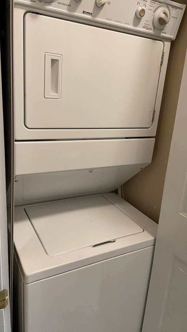 Building Photo - 2nd Floor 1 Bedroom Condo in Myrtlewood