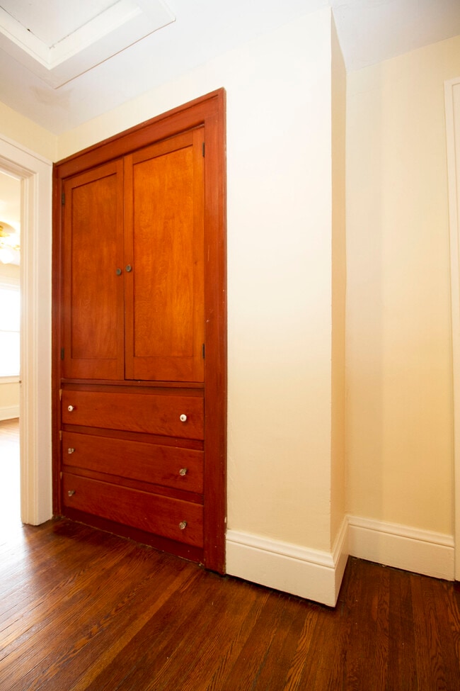 Building Photo - 3603 Homewood Ave