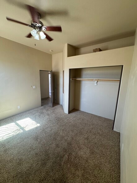 Building Photo - 4600 6th St NW