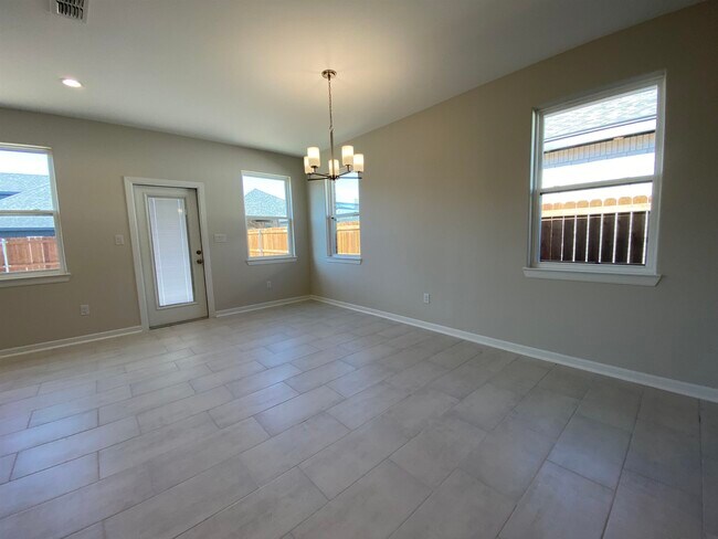 Building Photo - 1426 Key Deer Dr