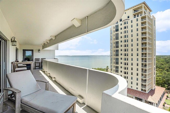 Building Photo - 4141 Bayshore Blvd