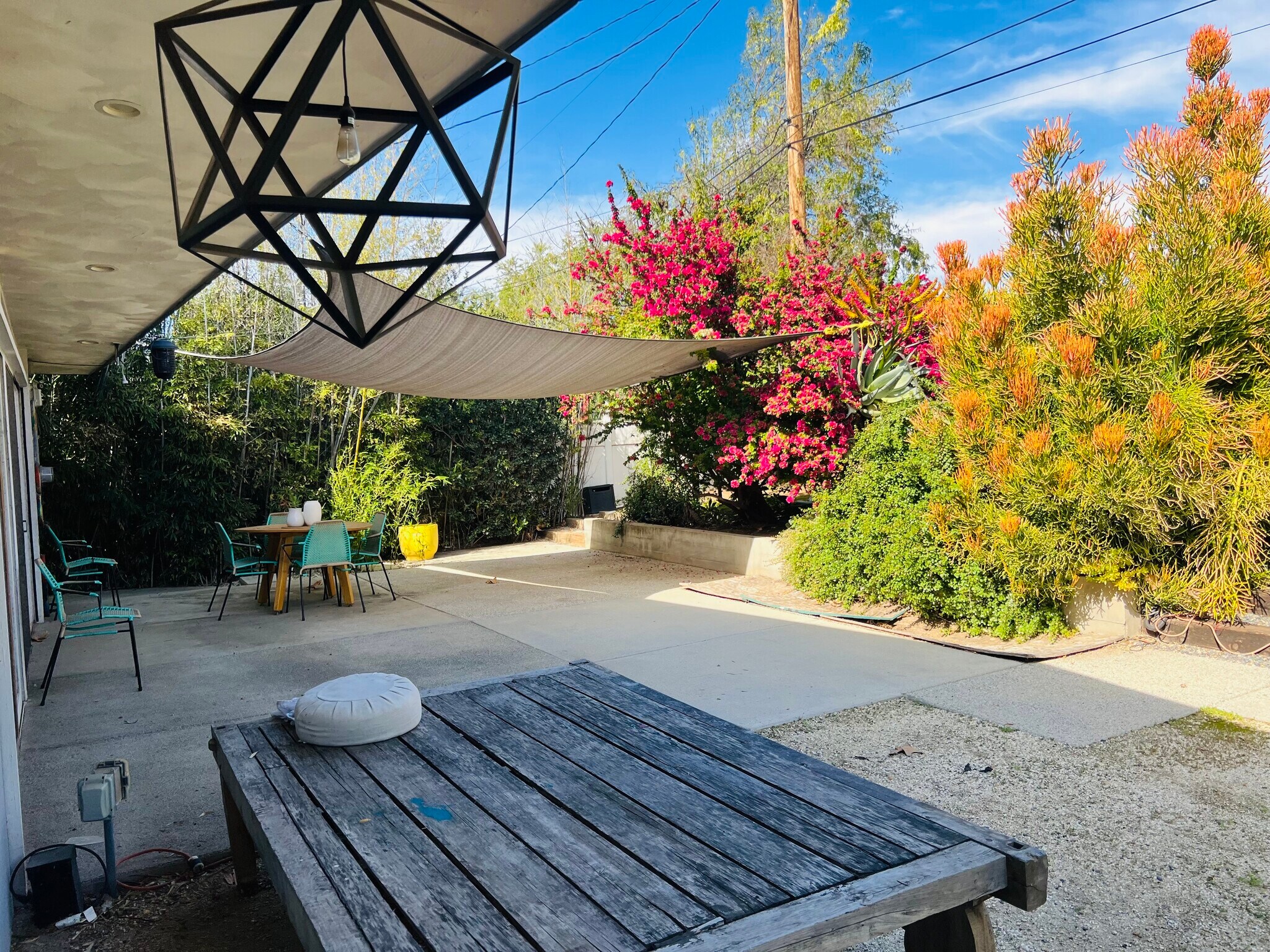 Building Photo - 5177 Carlingford Ave