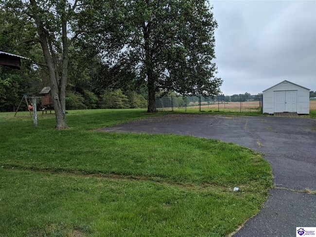 Building Photo - 638 Miller Rd