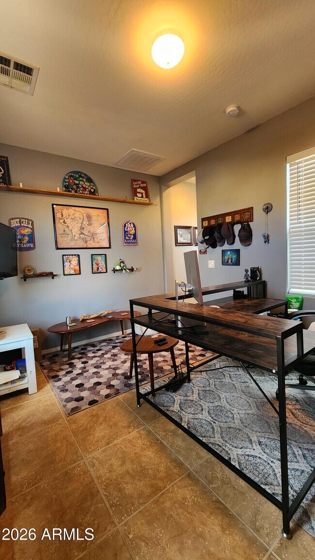 Building Photo - 18970 N Alicante St