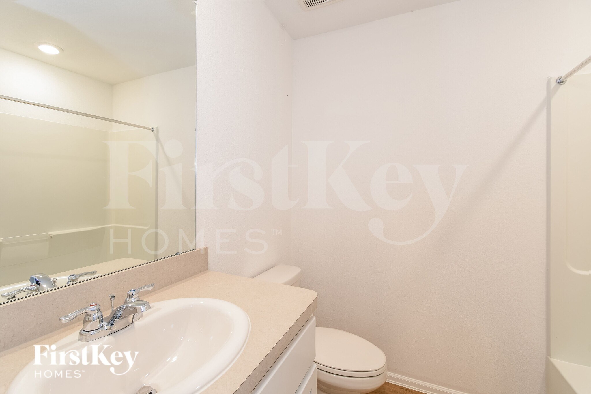 Building Photo - 508 Maple Bnd Ln