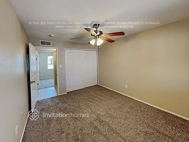 Building Photo - 14214 N 37th Pl