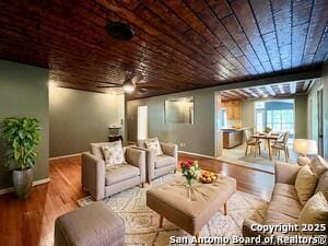 Building Photo - 1305 San Jacinto St