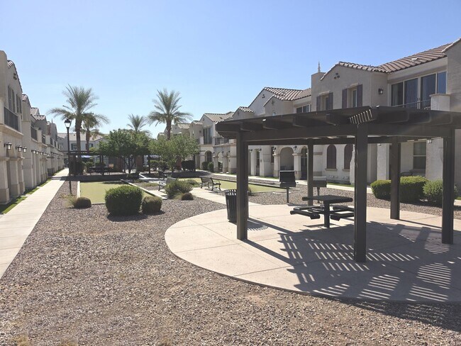 Building Photo - Fincher Fields Gilbert