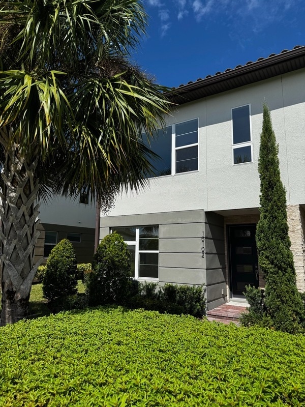 Building Photo - 10102 Sunnifa Aly