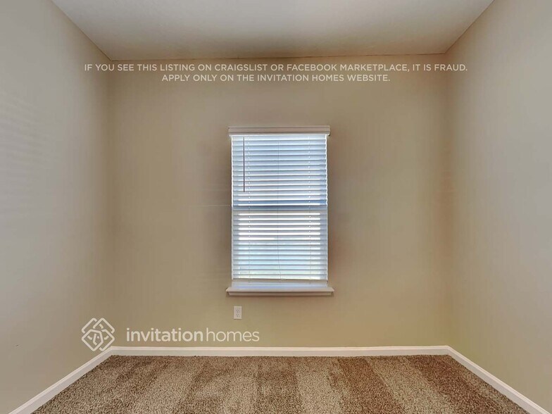 Building Photo - 9902 Lemon Grass Ln