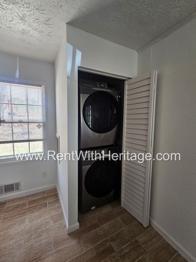 Building Photo - WOW! FANTASTIC RANCH TOTALLY UPDATED - LIKE BRAND NEW WITH ALL THE UPGRADES / ATTENTION TO DETAIL...