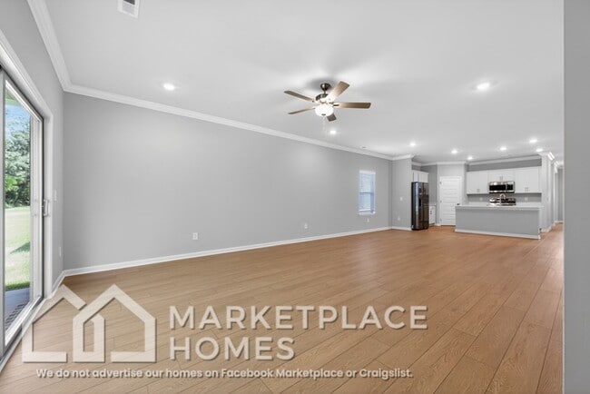 Building Photo - 15581 Ruthie Lynn Dr