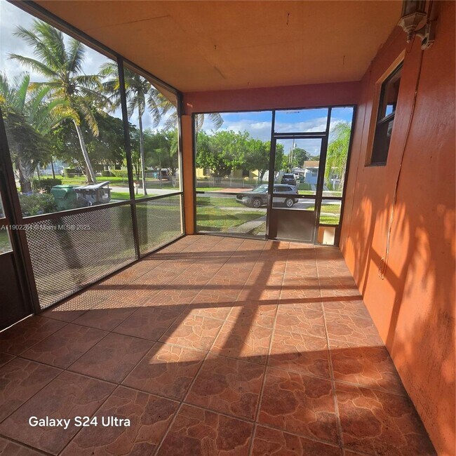 Building Photo - 11520 SW 186th St
