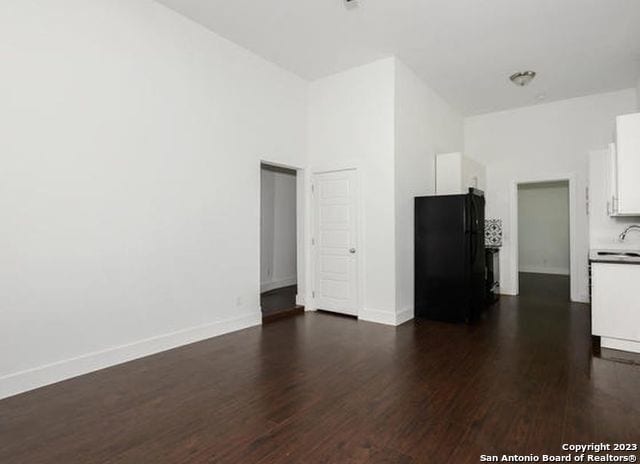 Building Photo - 432 S Olive, 1