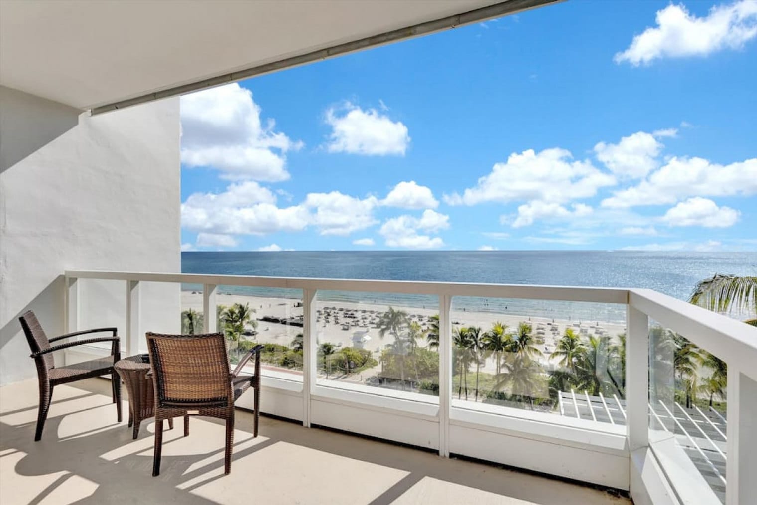 Building Photo - 4391 Collins Ave