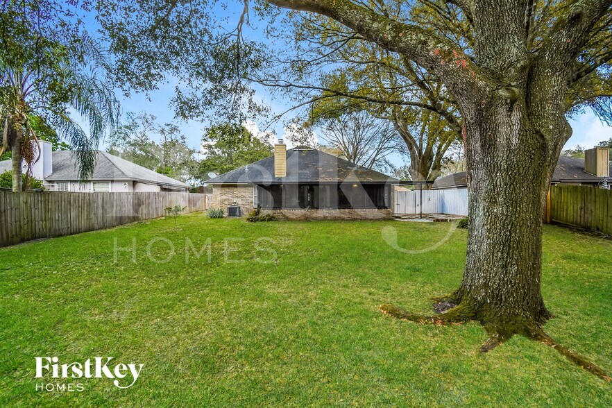 Building Photo - 1570 Crabapple Cove Ct N