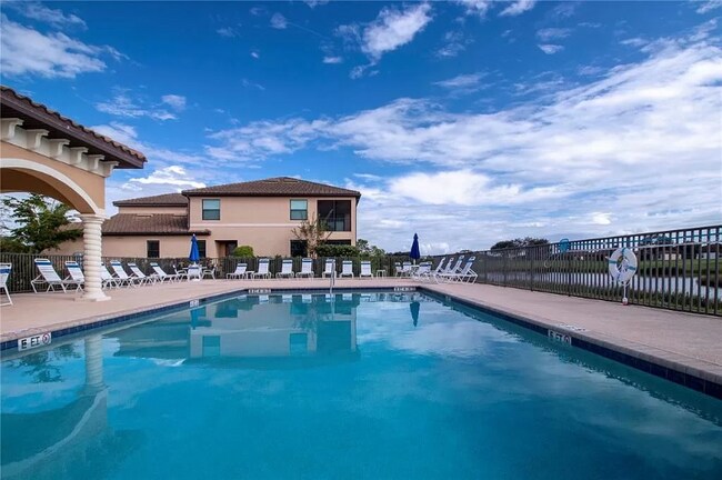 Building Photo - 7015 River Hammock Dr