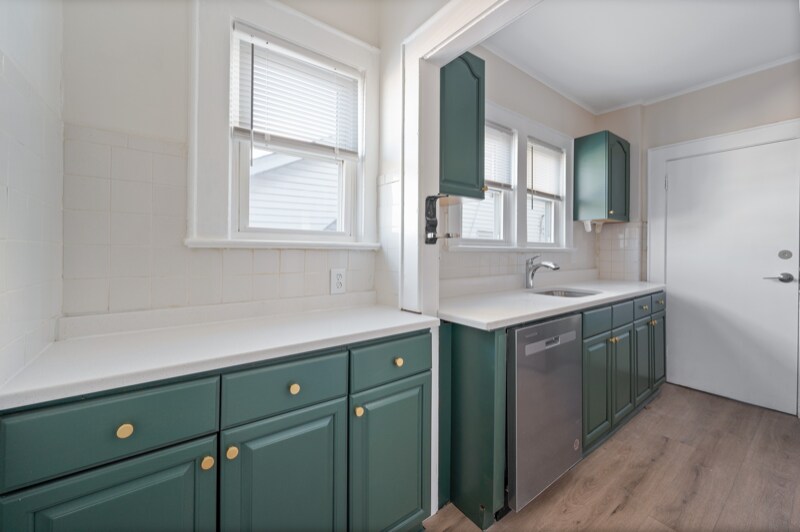 Building Photo - 55 Monticello Ave