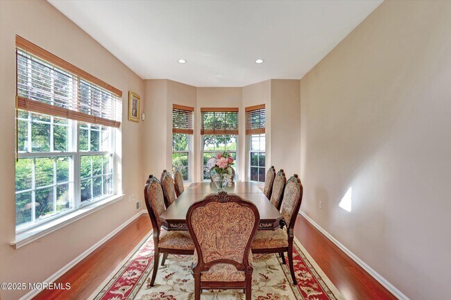 Building Photo - 150 Nathan Dr