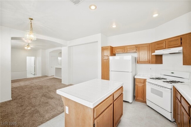 Building Photo - 413 Magnolia Arbor St