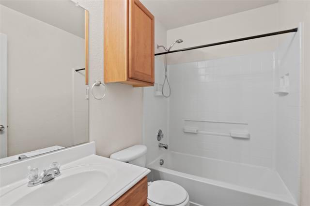 Building Photo - 3725 Beatriz Dr