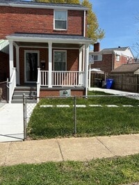 Building Photo - Beautifully Rebuilt Three Bedroom Duplex Near Four Mile Run and I-395