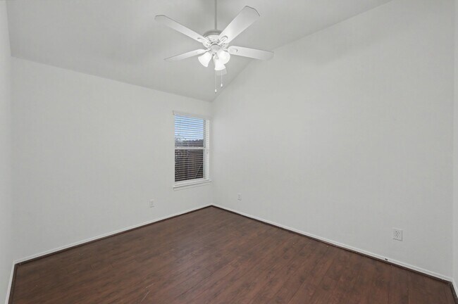 Building Photo - 7023 Durango Creek Dr
