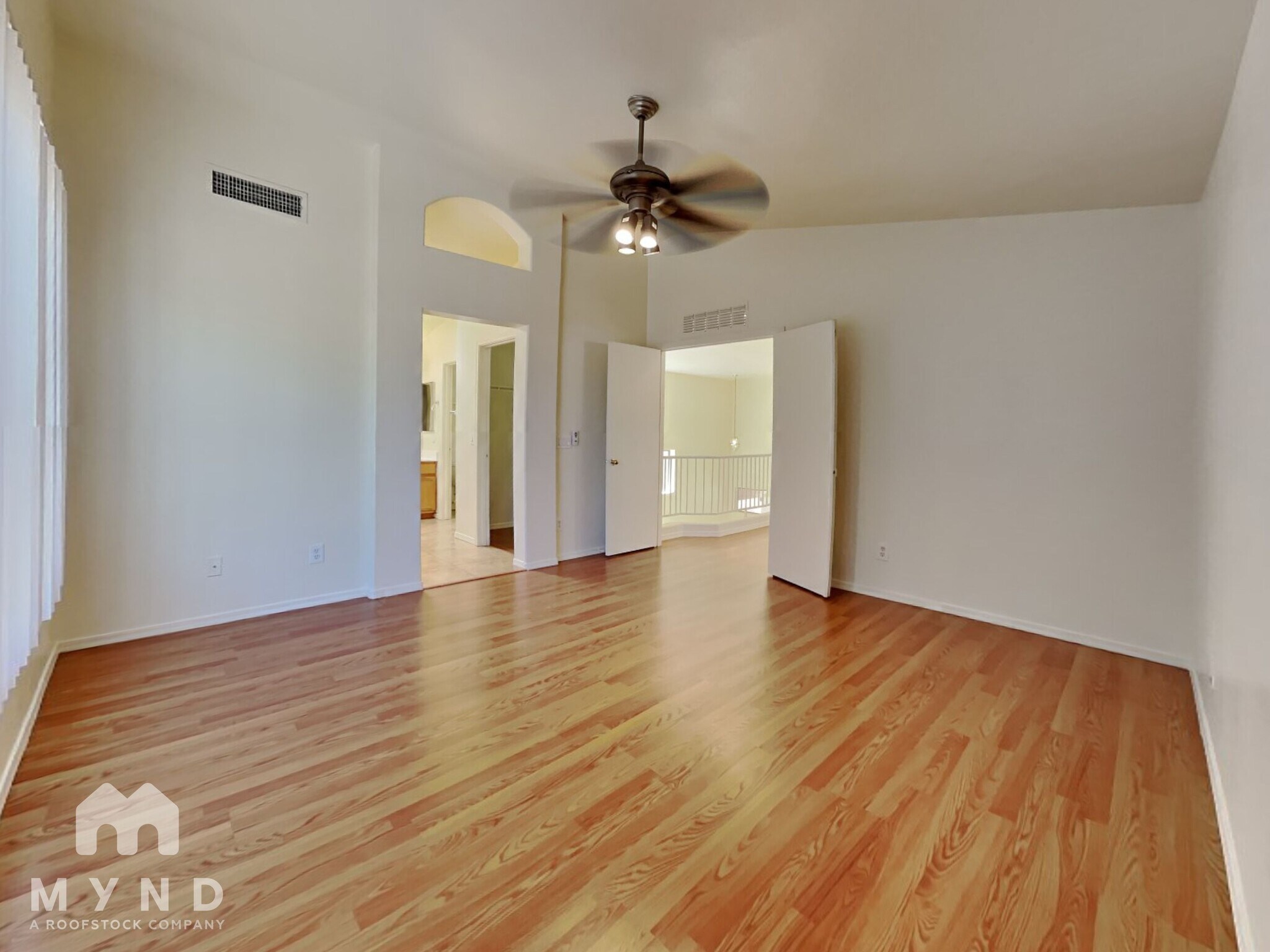 Building Photo - 10524 W Almeria Rd