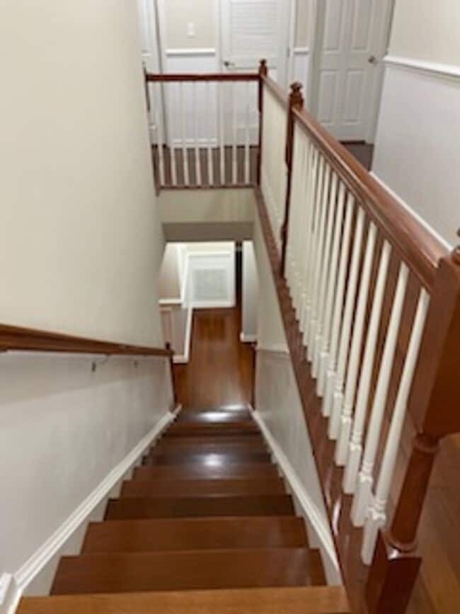Building Photo - 3512 Frederick Dr