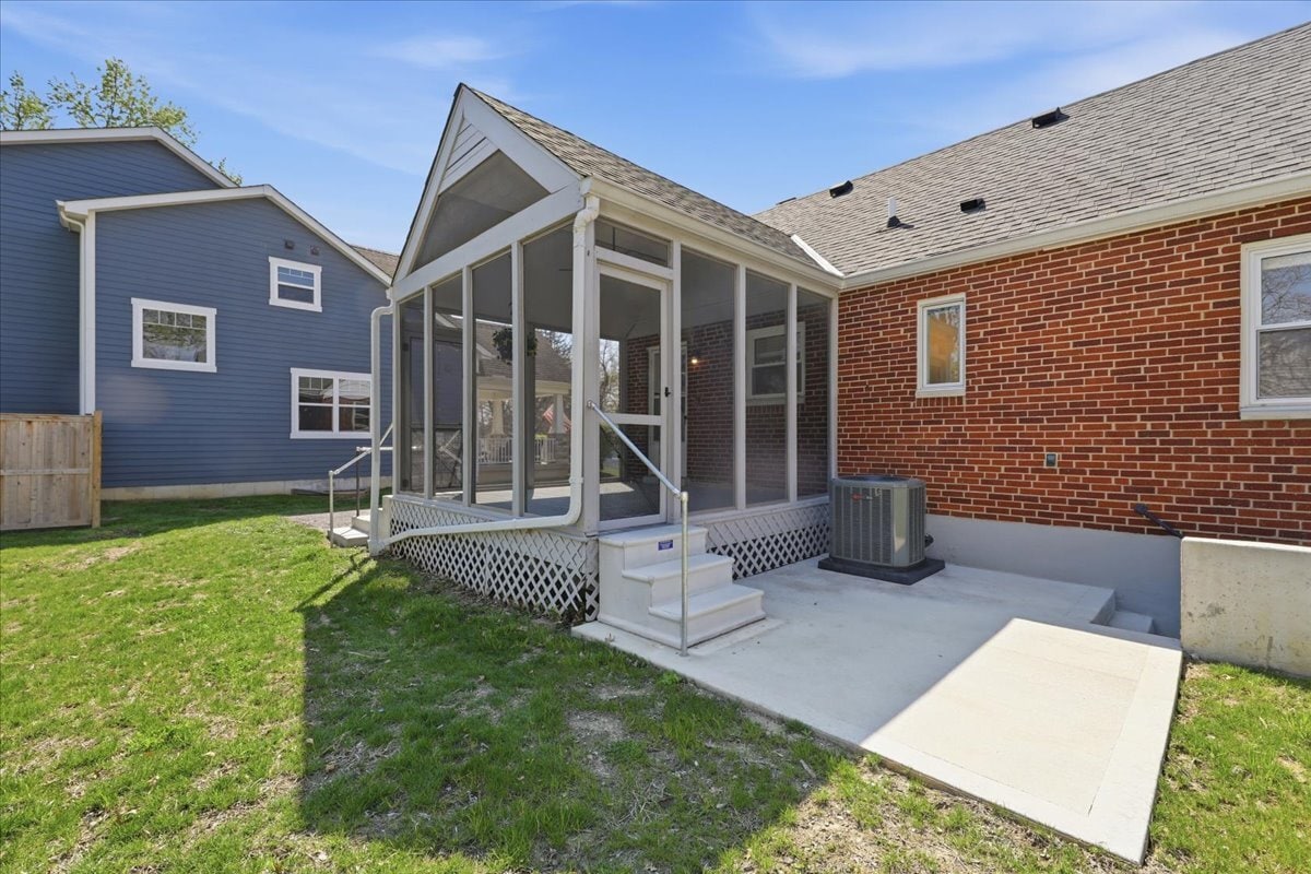 Building Photo - 7248 Rita Ln