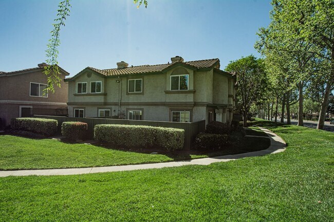 Building Photo - 8408 Spring Desert Pl