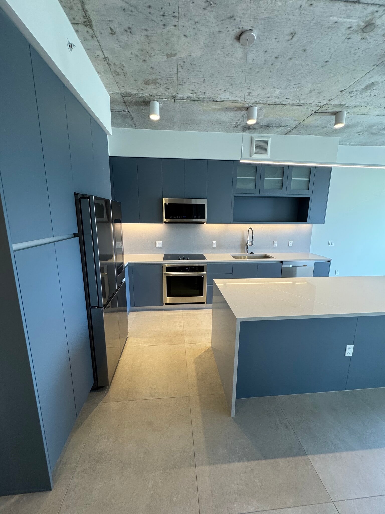 Building Photo - 160 NW 27th St