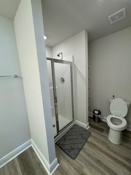 Building Photo - 5681 Stellarjay St