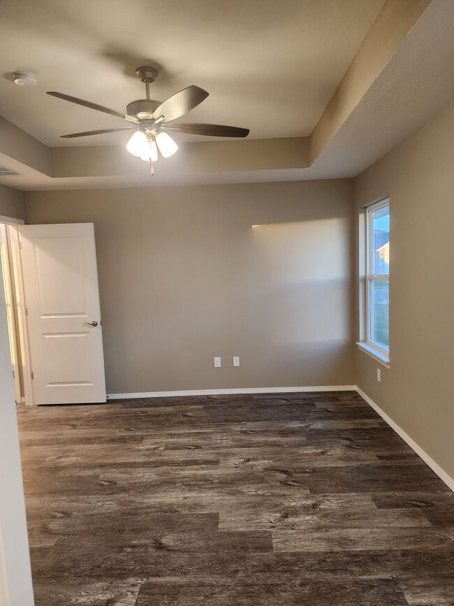 Building Photo - Brand New 3 Bedroom, 2 Bath, 3 Car Garage ...