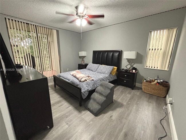 Building Photo - 3859 Coral Tree Cir