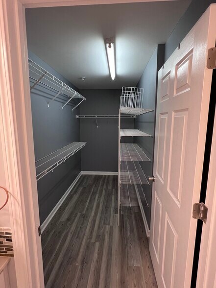 Building Photo - 3216 Margellina Dr