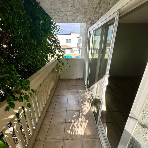 Building Photo - 178 Fourth Ave